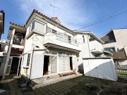 武蔵村山市大南1丁目〈中古〉西武拝島線「武蔵砂川」駅徒歩23分　3LDK　リフォーム住宅　広々19帖LDK　全居室6帖以上で収納豊富　南側が庭となっており陽当たり良好