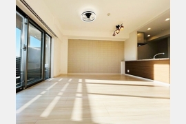 昭島市朝日町2丁目〈中古〉JR青梅線「中神」駅徒歩8分　4LDK　リノベーション物件　最上階/南西・南東角　陽当た・眺望良好　床暖房　食洗機