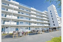 東大和市立野3丁目〈中古〉西武拝島線「玉川上水」駅徒歩15分　２路線利用可　内装フルリノベーション物件　南西向き角部屋　採光・通風良好　商業施設や公園など周辺施設が充実　食洗機　浴室乾燥機