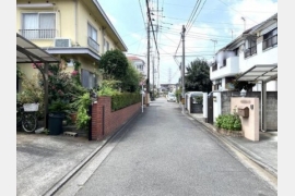 東大和市新堀二丁目〈売地〉 西武国分寺線「・西武拝島線『小川』」駅徒歩21分 87.76m² 古家あり 都市ガス 建築条件なし