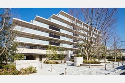 昭島市中神町〈中古〉JR青梅線「中神」駅徒歩9分　4LDK　　角部屋　納戸　2ウォークインクローゼット　子育て世帯向け