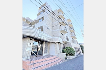 東大和市立野3丁目〈中古〉多摩モノレール「桜街道」駅徒歩13分　2SLDK　子育て世代にも最適な住環境　1階部分　陽当たり・通風良好