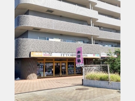 東大和市立野2丁目〈中古〉多摩モノレール「上北台」駅徒歩30秒！　バルコニーから眺望が最高な9階　2025年11月末リノベーション完成予定　ファミリータイプ3LDK