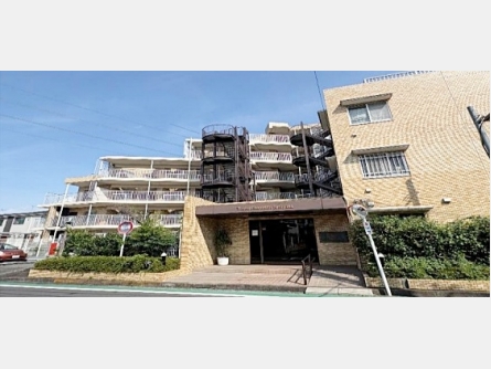 昭島市美堀町5丁目〈中古〉JR青梅線「拝島」駅徒歩8分　5LDK　広々142.09㎡　2026年1月リフォーム完了　安心の新耐震基準　南東向き陽当たり良好　複数路線利用可能