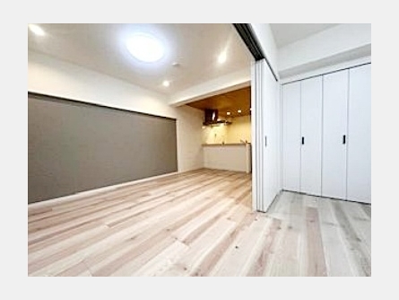 東大和市立野3丁目〈中古〉西武拝島線・多摩モノレール「玉川上水」駅徒歩16分　3LDK　リニューアルマンション　専用庭付き　2路線利用可能　教育・公園・商業施設充実　住環境良好　