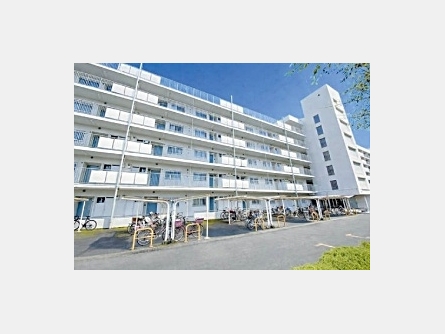 東大和市立野3丁目〈中古〉西武拝島線「玉川上水」駅徒歩15分　２路線利用可　内装フルリノベーション物件　南西向き角部屋　採光・通風良好　商業施設や公園など周辺施設が充実　食洗機　浴室乾燥機