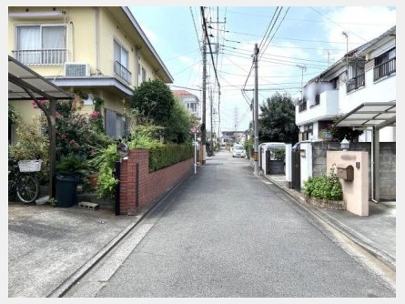 東大和市新堀二丁目〈売地〉 西武国分寺線「・西武拝島線『小川』」駅徒歩21分 87.76m² 古家あり 都市ガス 建築条件なし