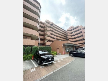 立川市一番町2丁目〈中古〉西武拝島線「西武立川」駅徒歩12分　3LDK　教育・商業施設や公園など周辺施設が充実　東南向き　ペット可