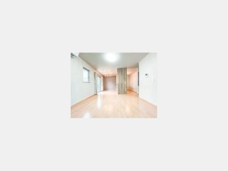 武蔵村山市大南2丁目〈中古戸建〉 多摩都市モノレール「桜街道」駅徒歩20分 4LDK 建物92.32m² 土地115.44m² 角地 駐車場あり 駐車場2台以上