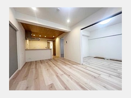 東大和市立野3丁目〈中古〉西武拝島線・多摩モノレール「玉川上水」駅徒歩16分　3LDK　リニューアルマンション　専用庭付き　2路線利用可能　教育・公園・商業施設充実　住環境良好　